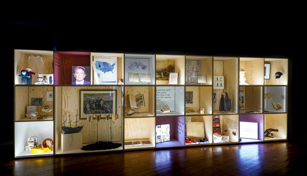 Le protestantisme se raconte aussi en objet dans l'exposition «Calvin en Amérique» au Musée international de la Réforme. Le protestantisme se raconte aussi en objet dans l'exposition «Calvin en Amérique» au Musée international de la Réforme. / © Nicolas Righetti