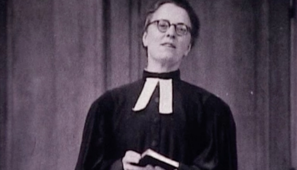 Marcelle Bard, première femme a avoir été consacrée dans l'Eglise protestante de Genève, en 1929. Marcelle Bard, première femme a avoir été consacrée dans l'Eglise protestante de Genève, en 1929. / Présence Protestante