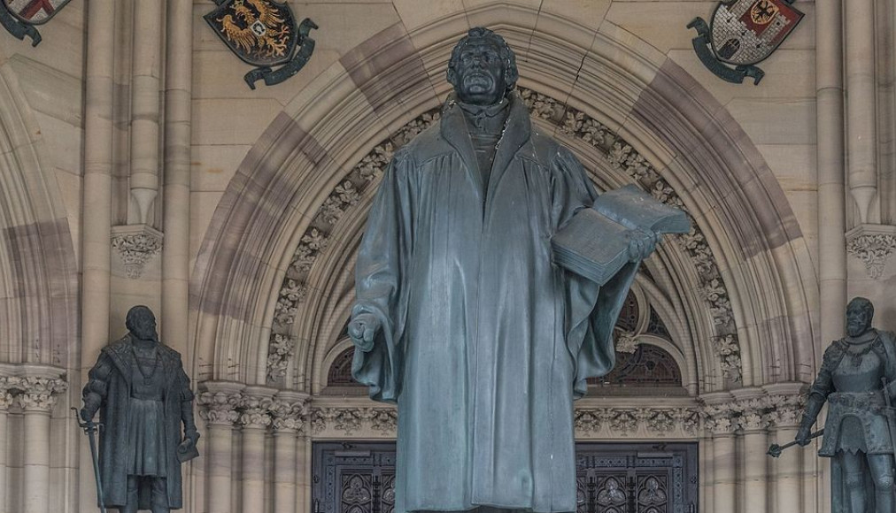 Statue de Luther dans l'Eglise de la Commémoration dans la ville allemande de Spire Statue de Luther dans l'Eglise de la Commémoration dans la ville allemande de Spire / ©Tilman2007, CC BY-SA 4.0 Wikimedia Commons