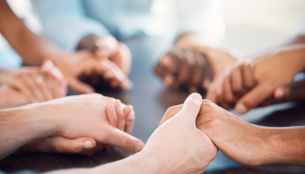 Trouver des familiarités entre fois / ©iStock/PeopleImages