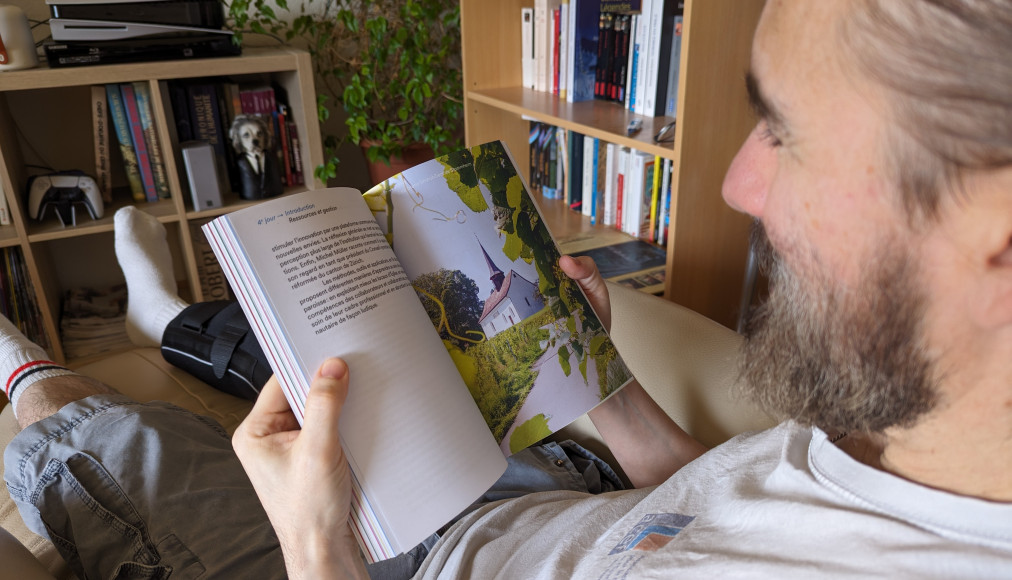 Le Manuel d&#039;innovation communautaire est désormais disponible en librairie et sur protestant-edition.ch / Photo: JoB