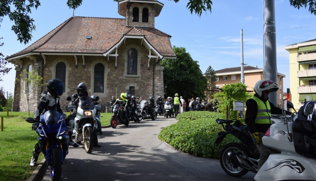 Bénédiction des motards à Chavannes (photo: Gérard Jaton) Bénédiction des motards à Chavannes (photo: Gérard Jaton) / Bénédiction des motards à Chavannes (photo: Gérard Jaton)