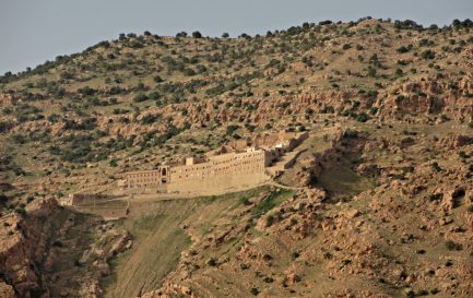 Le monastère syriaque orthodoxe de Mar Matta dans la plaine de Ninive, dans le nord de l&#039;Irak. / ©kyselak, CC BY-SA 3.0 Wikimedia Commons